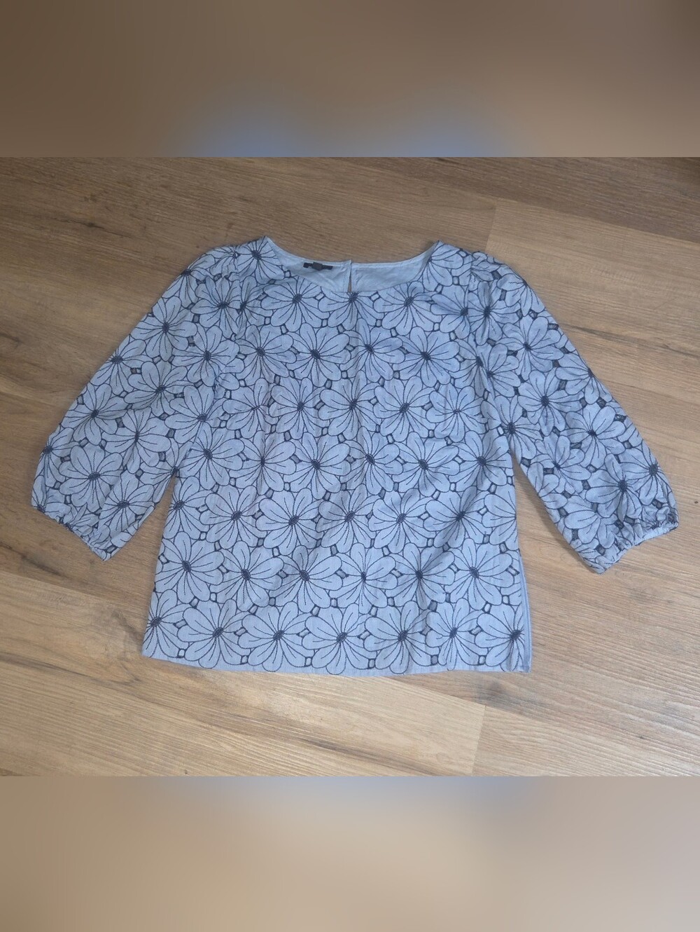 Talbots Women's Light Blue Floral Lace-Style 3/4" Sleeve Top Sz 4p Bin Z